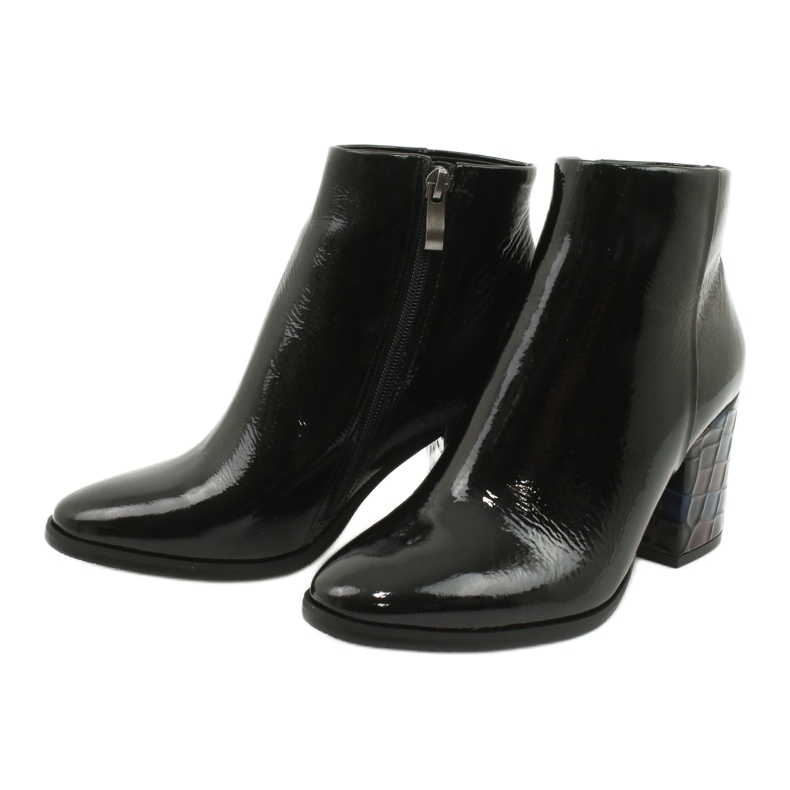Botas de mujer lacadas negras Kaniowski 3543 negro 2