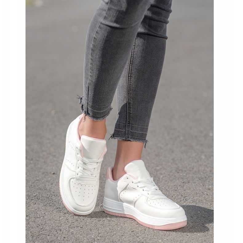 SHELOVET Zapatillas en la plataforma blanco 2