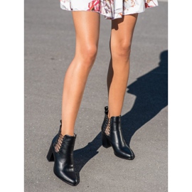 Botas VINCEZA Cut Out negro 2