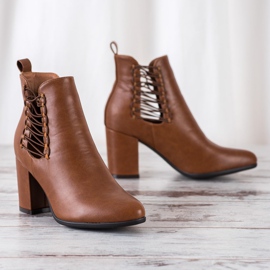 Botas VINCEZA Cut Out marrón 1