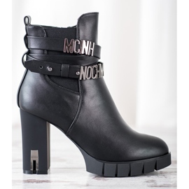Botas de moda en el post VINCEZA negro 6