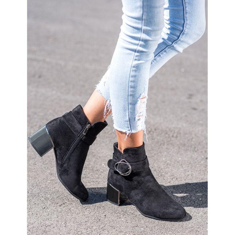 Goodin Botas con hebilla decorativa negro 1 Goodin Botas con hebilla decorativa negro 1