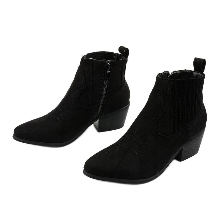 Botines negros con bordado Thosiphae 1 Botines negros con bordado Thosiphae 1