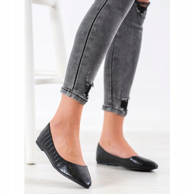 Weide Bailarina en Spitz negro 1