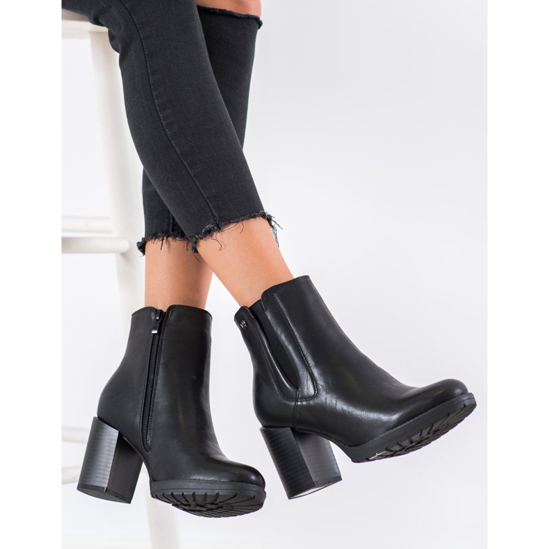 Weide Botas cómodas en un poste negro 1