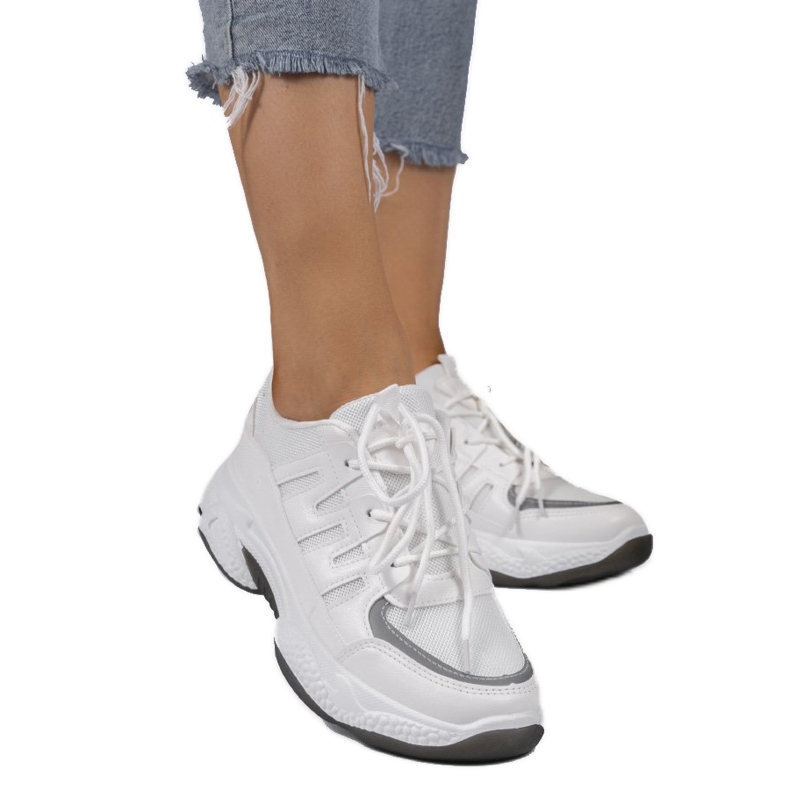 Calzado deportivo blanco de moda BH-001 1