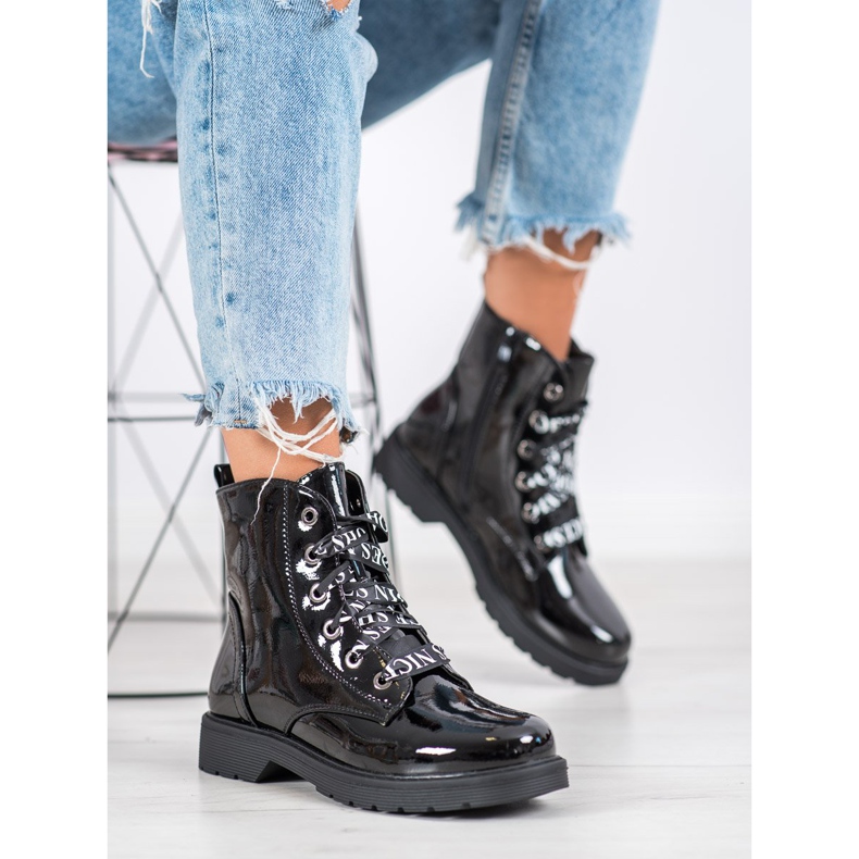 Trabajadores lacados VINCEZA negro 2