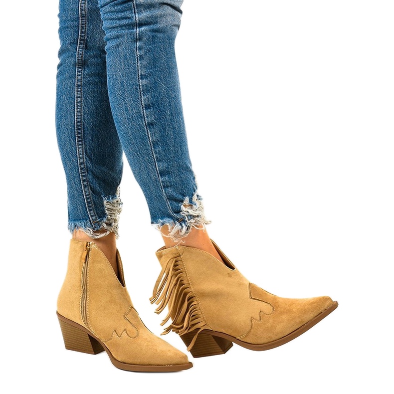 Botines de ante beige de Joesler cowboy boots 1