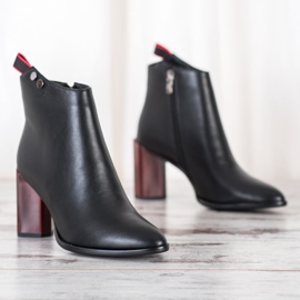 Filippo Botines en un poste decorativo negro rojo 5