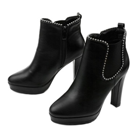 Botines negros con cremallera y elástico Circus 1