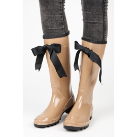 Chanclas beige con protector 5