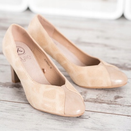 Kylie Bombas de moda beige 1