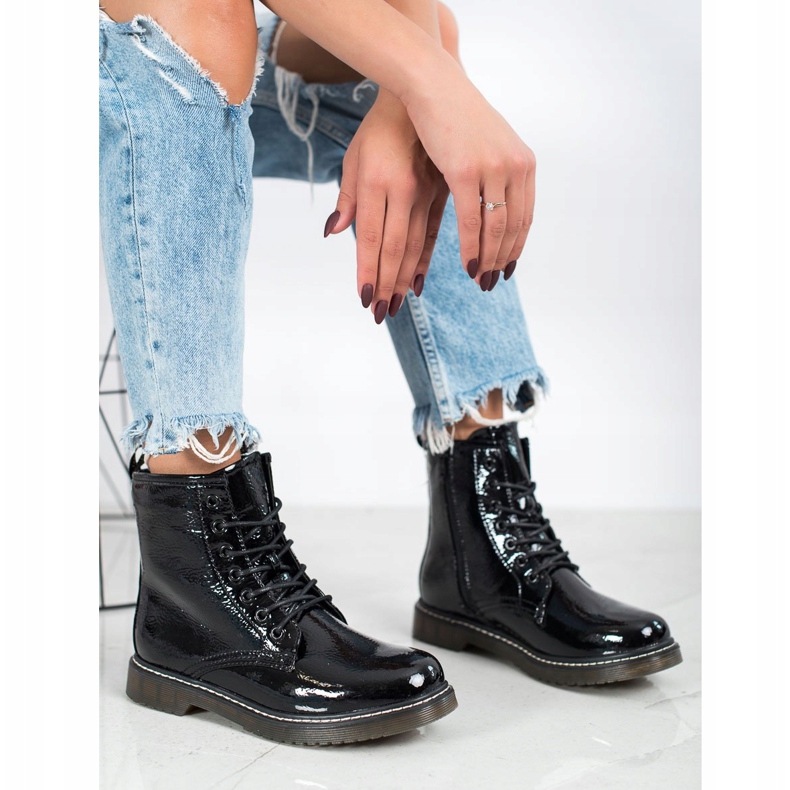 Evento Trabajadores de moda barnizados negro 1