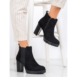 Small Swan Botas en la plataforma negro 2 Small Swan Botas en la plataforma negro 2
