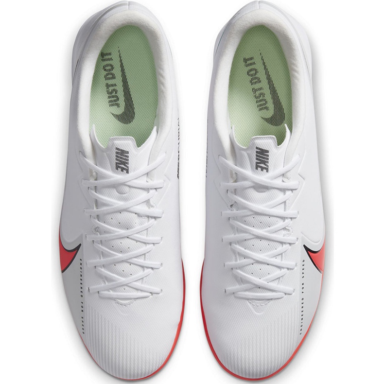 Calzado de fútbol Nike Mercurial Vapor 13 Academy Ic AT7993 163 blanco blanco 1