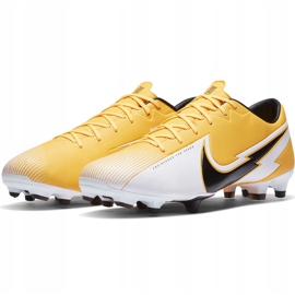 Zapatos de fútbol Nike Mercurial Vapor 13 Academy FG / MG AT5269 801 naranja amarillo 3