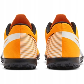 Zapatos de fútbol Nike Mercurial Vapor 13 Club Tf AT7999 801 naranja naranja 4