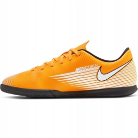 Zapatos de fútbol Nike Mercurial Vapor 13 Club Ic Junior AT8169 801 naranja naranja 2