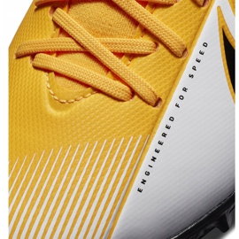 Calzado de fútbol Nike Mercurial Superfly 7 Academy Tf Junior AT8143 801 naranja amarillo 5