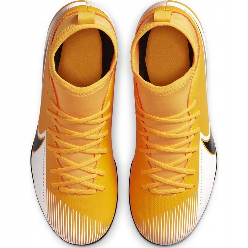 Zapatillas de fútbol Nike Mercurial Superfly 7 Club FG / MG Junior AT8150 801 naranja amarillo 1
