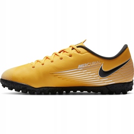 Calzado de fútbol Nike Mercurial Vapor 13 Academy Tf Junior AT8145 801 naranja amarillo 2