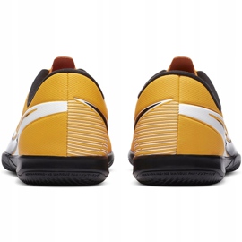 Calzado de fútbol Nike Mercurial Vapor 13 Academy Ic Junior AT8137 801 naranja amarillo 4