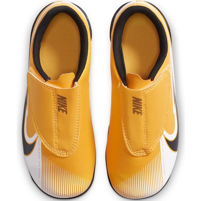 Zapatos de fútbol Nike Mercurial Vapor 13 Club Mg PS (V) Junior AT8162 801 naranja amarillo 1