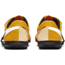 Zapatos de fútbol Nike Mercurial Vapor 13 Club Tf PS (V) Junior AT8178 801 naranja amarillo amarillo 5
