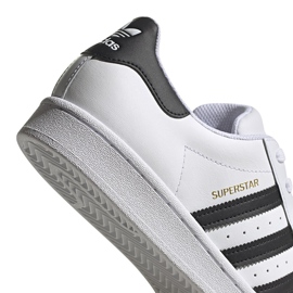 Zapatillas de mujeres adidas Superstar W blancas FV3284 blanco 4