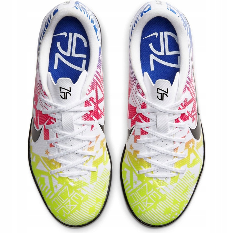 Zapatos de fútbol Nike Mercurial Vapor 13 Academy Njr Ic Junior AT8139 104 negro multicolor 1