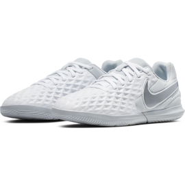 Zapatillas de fútbol Nike Tiempo Legend 8 Club Ic Junior AT5882 100 blanco blanco 3