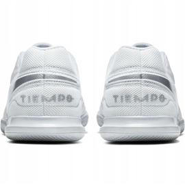 Zapatillas de fútbol Nike Tiempo Legend 8 Club Ic Junior AT5882 100 blanco blanco 4