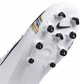 Zapatos de fútbol Nike Mercurial Superfly 6 Academy Mg Jr AJ3111 109 multicolor blanco 5