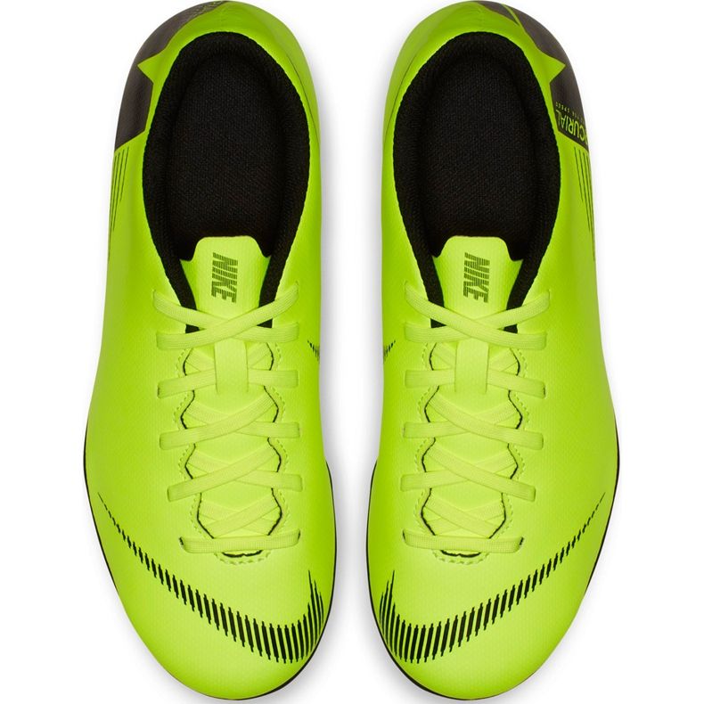 Calzado de fútbol Nike Mercurial Vapor 12 Club Mg Jr AH7350 701 multicolor verde 1
