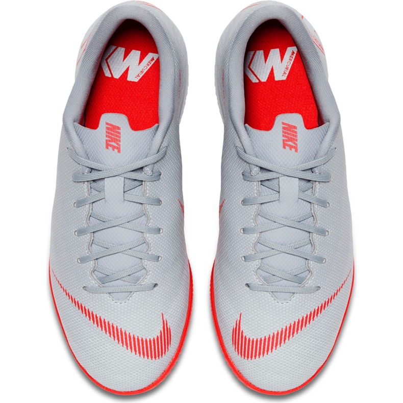 Zapatos de fútbol Nike Mercurial Vapor X 12 Academy Ic Jr AJ3101 060 blanco gris 1