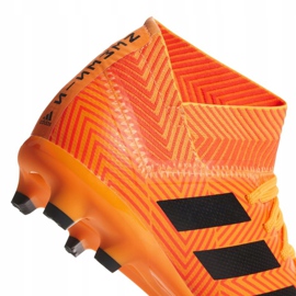 Las botas de fútbol adidas Nemeziz 18.3 Fg Jr DB2352 multicolor naranja 2