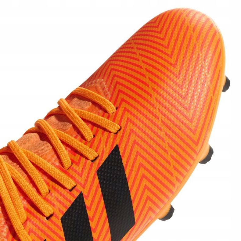 Las botas de fútbol adidas Nemeziz 18.3 Fg Jr DB2352 multicolor naranja 1