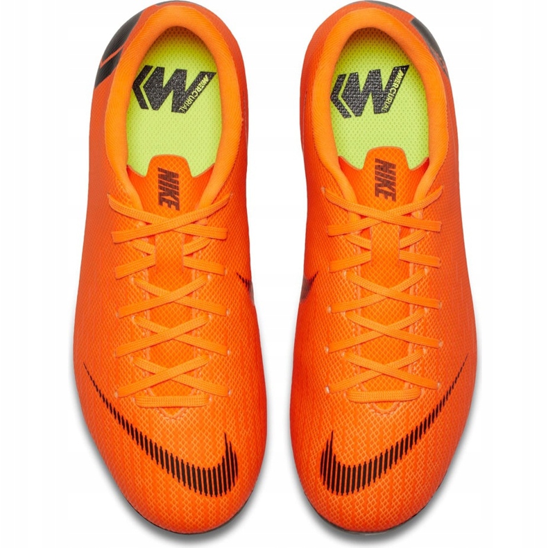 Zapatos de fútbol Nike Mercurial Vapor 12 Academy Mg Jr AH7347 810 naranja 1