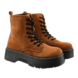 Botas cataela de ante marrón con cordones 2