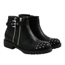 Botines negros con tachuelas Oress 3