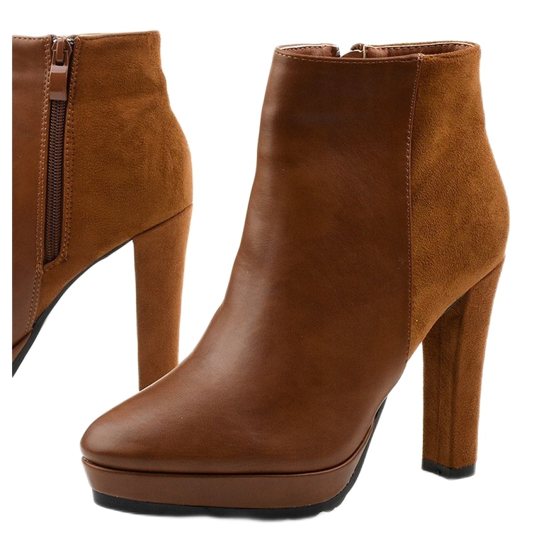 Botas camel en el poste de cuero ecológico Clantree marrón 1 Botas camel en el poste de cuero ecológico Clantree marrón 1