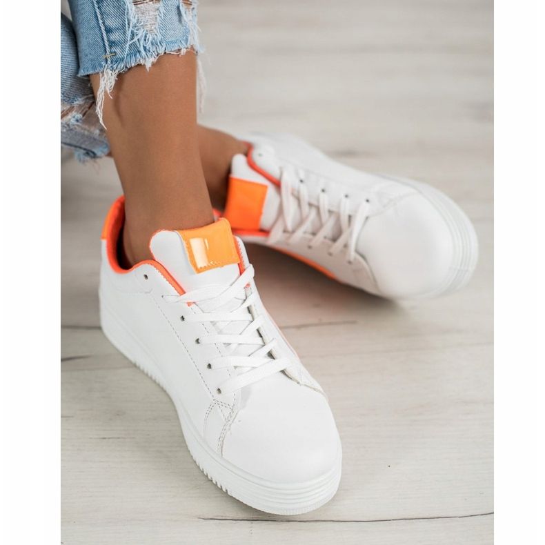 SHELOVET Calzado deportivo de moda blanco 1