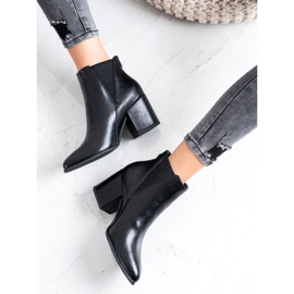 Botas VINCEZA con estilo negro 4