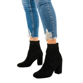 Botas negras de mujer con calcetín Uhrrelle negro 2