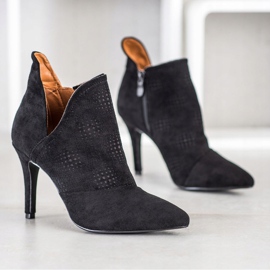 Bella Paris Zapatos con estilo en un tacón alto negro 1 Bella Paris Zapatos con estilo en un tacón alto negro 1