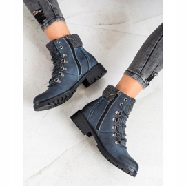 Filippo Tramperos con estilo azul marino azul 2 Filippo Tramperos con estilo azul marino azul 2