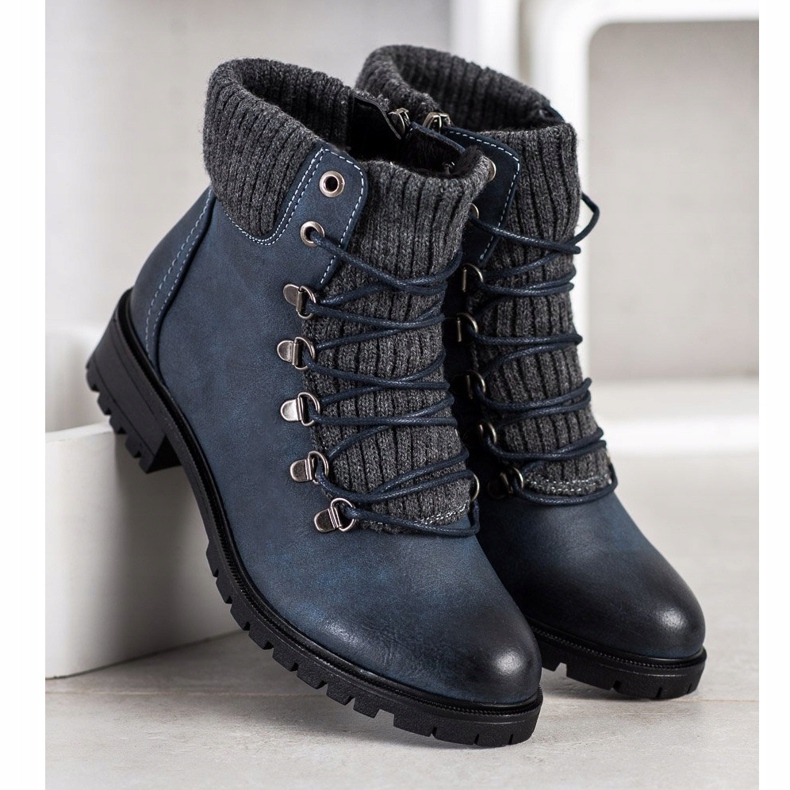 Filippo Tramperos con estilo azul marino azul 1 Filippo Tramperos con estilo azul marino azul 1