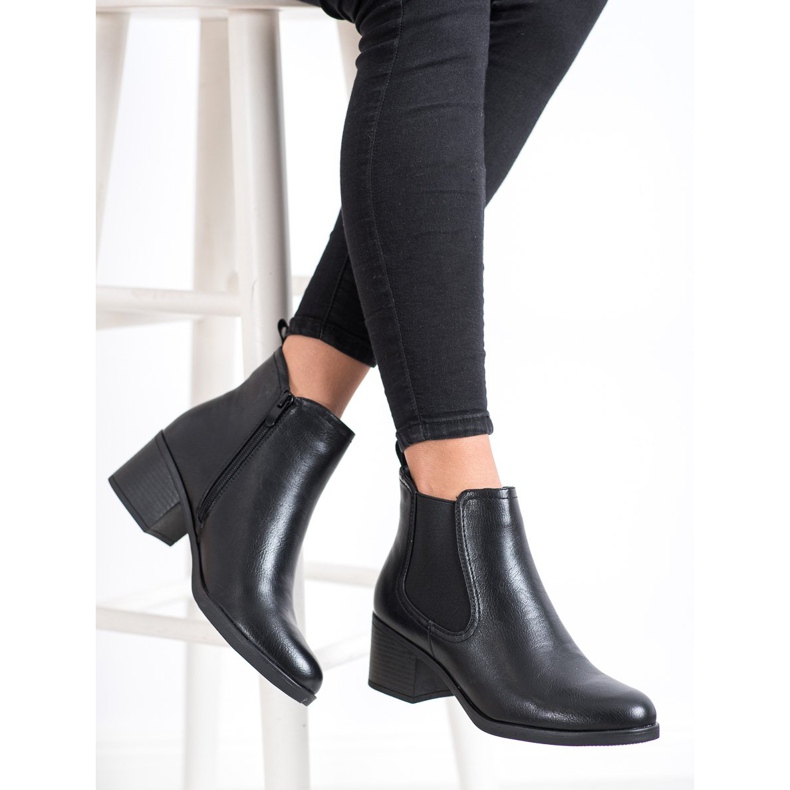 J. Star Botas en un poste bajo negro 1 J. Star Botas en un poste bajo negro 1