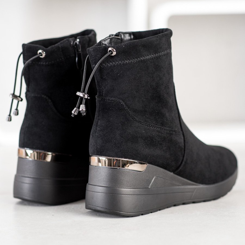 Camo Botas de cuña de ante negro 1 Camo Botas de cuña de ante negro 1