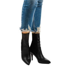 Tacones negros con calcetín Daywillow 1